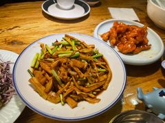 -吕氏疙瘩汤·私家菜馆(慈云寺店)