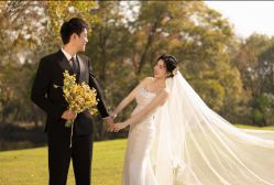 -雪中彩影婚纱摄影·微光艺术中心