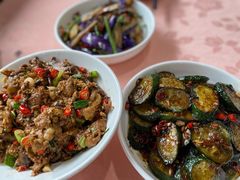 油豆腐削骨肉-小辣椒(华富店)