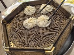 贾三羊肉灌汤包-西安贾三灌汤包·回坊小吃·清真炒菜(北院门总店)