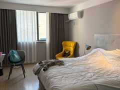 -白玉兰酒店(上海田子坊马当路地铁站店)