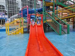 -四季贵州·山地温泉水世界