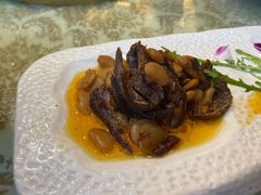 -鸿一饭店(隐秀路店)