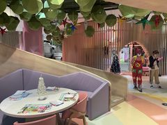 -水桶王国主题餐厅·聚会·生日派对·亲子活动·家庭套餐(亚龙湾希尔顿店)