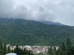 -四川汶川特大地震漩口中学遗址