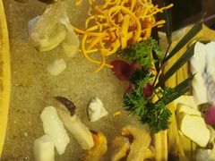 云南运过来菌类拼盘-滇釜火锅·能喝汤的火锅(车公庄店)