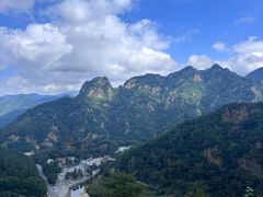 -本溪汤沟绿石谷森林公园