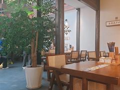 -芸南道·过桥米线(昆明老街旗舰店)