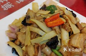 Fresh Bamboo Shoots Stir-Fried with Pork Belly