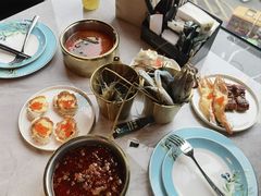 -雍容荟帝王蟹活龙虾展台自助(IFS黑金店)