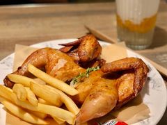 奥尔良烤鸡配薯条-周沫西餐(漫广场店)