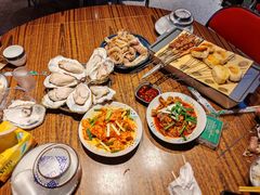-蚝堡海鲜·威海菜·海肠捞饭·烧烤·亚洲吃蚝公司(幸福门店)