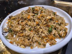 什锦海鲜蛋炒饭-大神太神·铁板烧(瑞虹天地月亮湾店)
