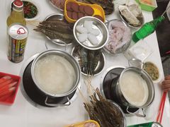-朱富贵火锅(金融街万达店)