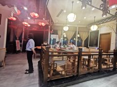 -万重锦·人文川菜馆(骡马市店)