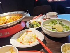 -胖哥俩肉蟹煲(杭州大厦中央广场店)