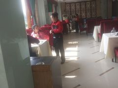 -一家人(南京路店)