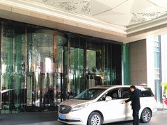 -上海宝华万豪酒店