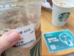 -星巴克(上海长宁来福士1F店)