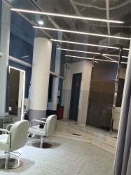 -PE SALON 