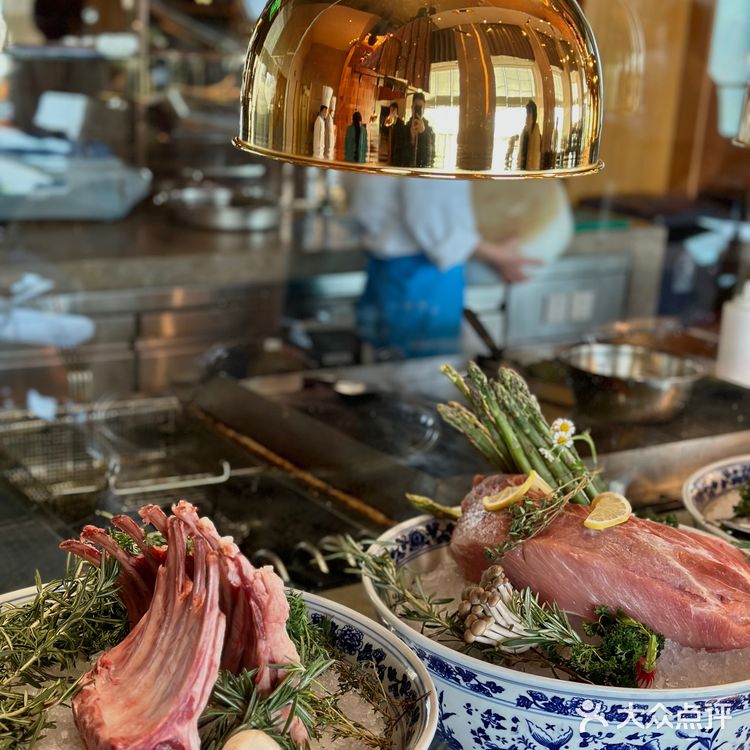 烟台探店｜最值得吃的升级版自助❗️扶墙出❗️