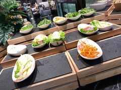 -淡尾·海鲜自助概念餐厅(虹桥南丰城店)