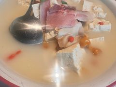 咸肉砂锅北豆腐-悦融·京鲁菜·露台花园(安定门店)