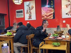 -老北京热气涮羊肉·小龙虾·烤鱼(呼玛路店)