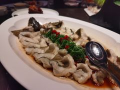 -海派悦庭·海胆烧麦·新融合菜(凯德广场店)