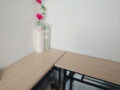 用餐区-大周炸串店
