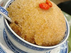 -瑞虹新天地月亮湾