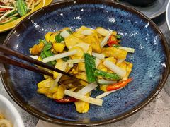 -半山腰·云南菜(侨福芳草地店)