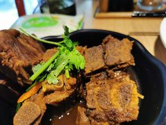 招牌酱牛肉-老班长手工灌汤包老店(东山店)