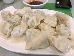 角瓜鸡蛋虾仁水饺-黄家饺子东北特色菜馆(湖滨商业街店)