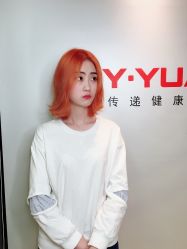-苑苑发型设计