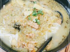 -老妈米线(港龙店)