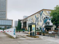 -锐菲特游泳体育健身中心(滨江店)