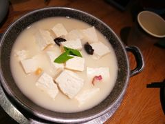 -吃饭皇帝大土家民族菜(正大广场店)