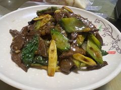 -聚首堂·特色小吃·肘子(什刹海德胜门店)