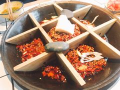 -瓜西西重庆火锅(花溪店)