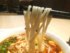 西付岐山臊子面-白起肉夹馍