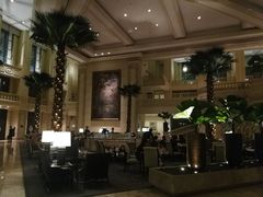 -马尼拉半岛酒店