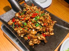 -尚禾厨·湘菜馆(步行街店)