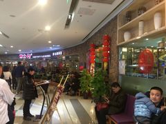 等位区-西北45°(世茂广场店)