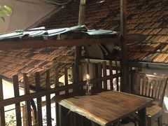 -Cuc Gach Quan Restaurant