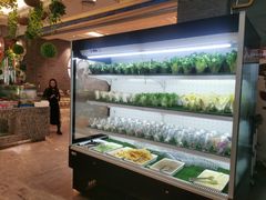 自助取餐区-梅园国际大酒店·自助餐厅(光明港店)