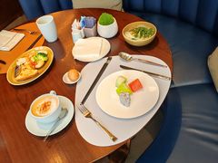 -上海虹桥祥源希尔顿酒店