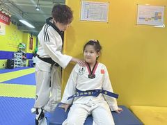 -哈喽实战跆拳道·跳绳·体能(慈云寺馆)