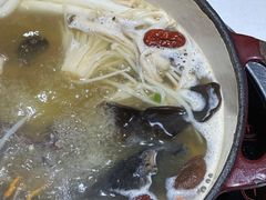 -黑鸡小馆(金源店)