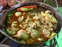 麻辣鸭血大肠锅-张妈台式锅烧(深大店)